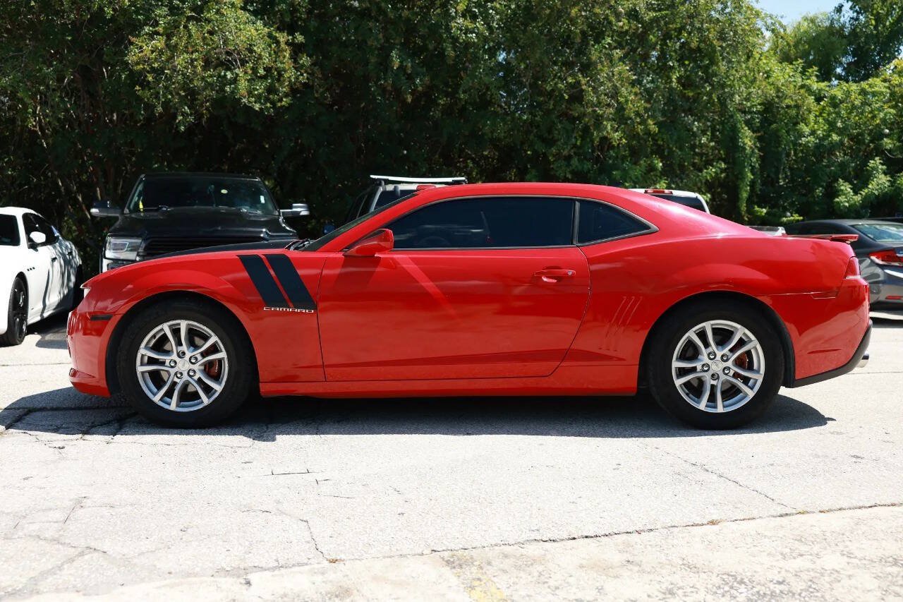 Used 2014 Chevrolet Camaro LS RWD image 4