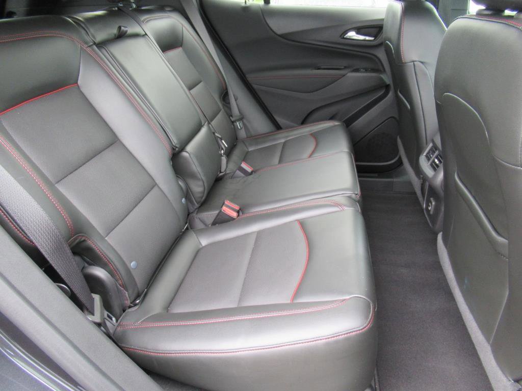 Used 2022 Chevrolet Equinox RS w/ RS Leather Package image 26