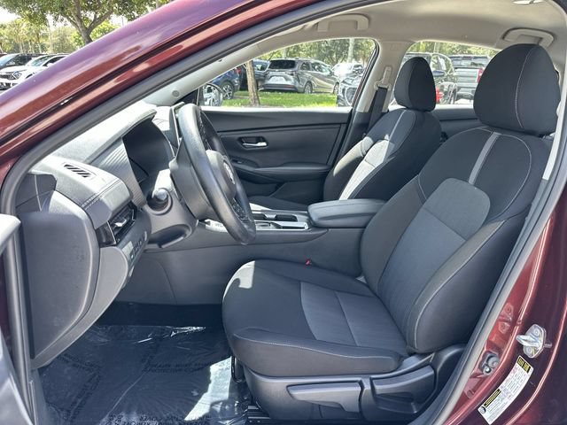 Used 2025 Nissan Sentra SV FWD image 30