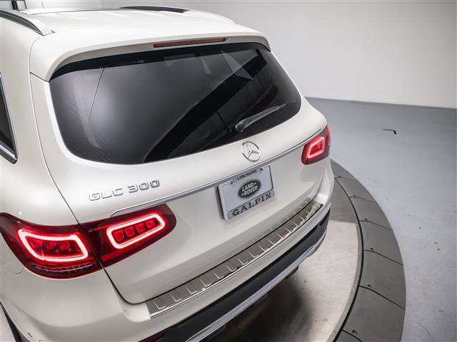 Used 2021 Mercedes-Benz GLC 300 SUV image 34
