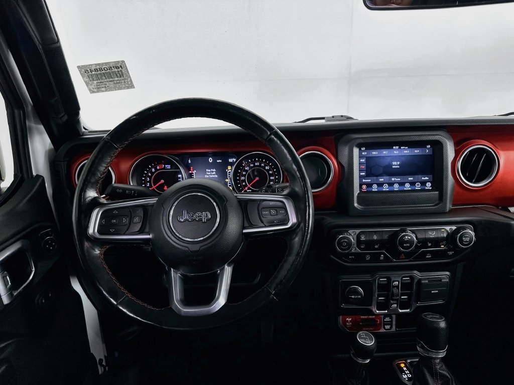 Used 2021 Jeep Wrangler Unlimited Rubicon w/ Cold Weather Group AWD/4WD image 21