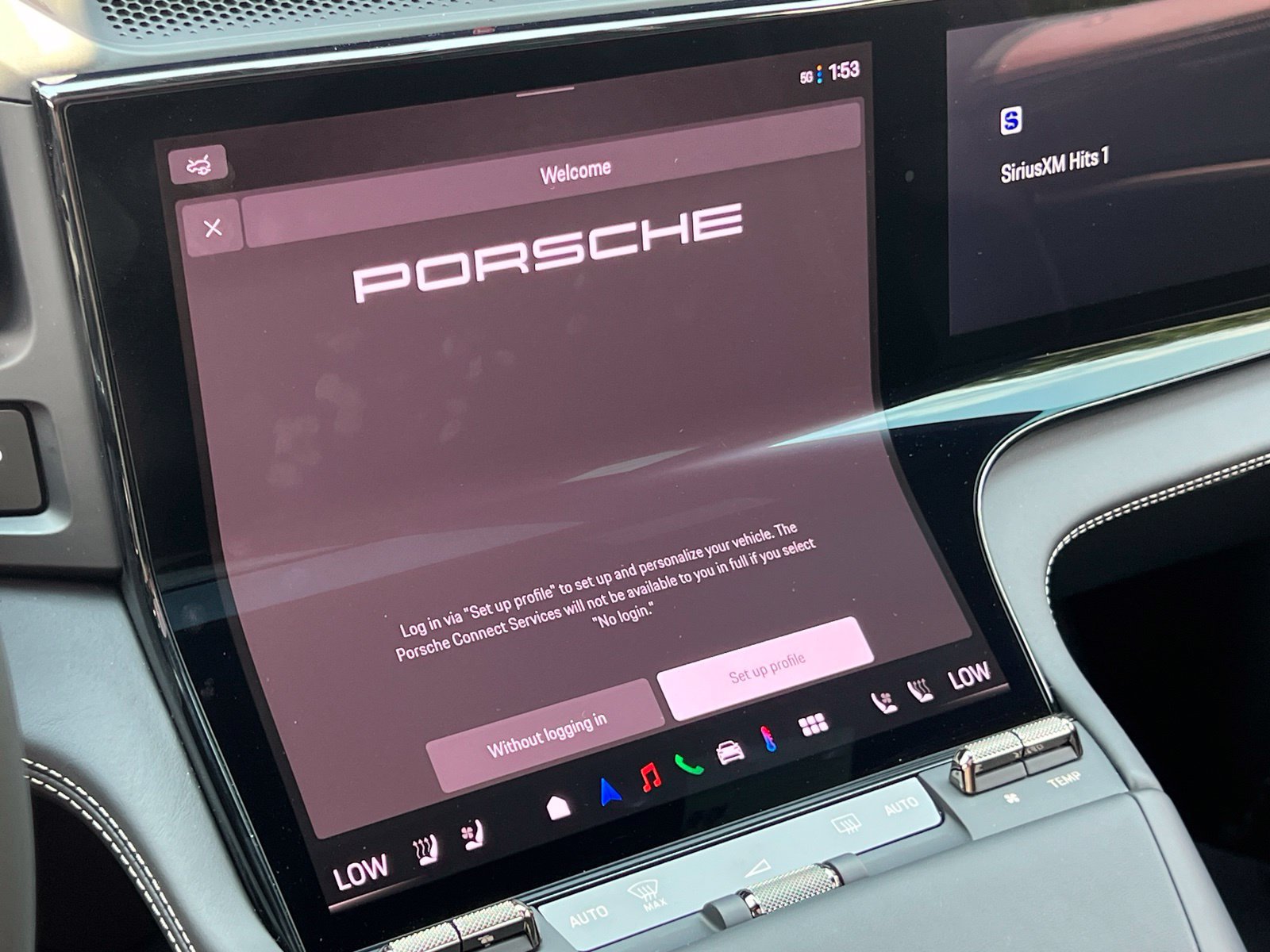 New 2026 Porsche Cayenne Turbo AWD/4WD image 33