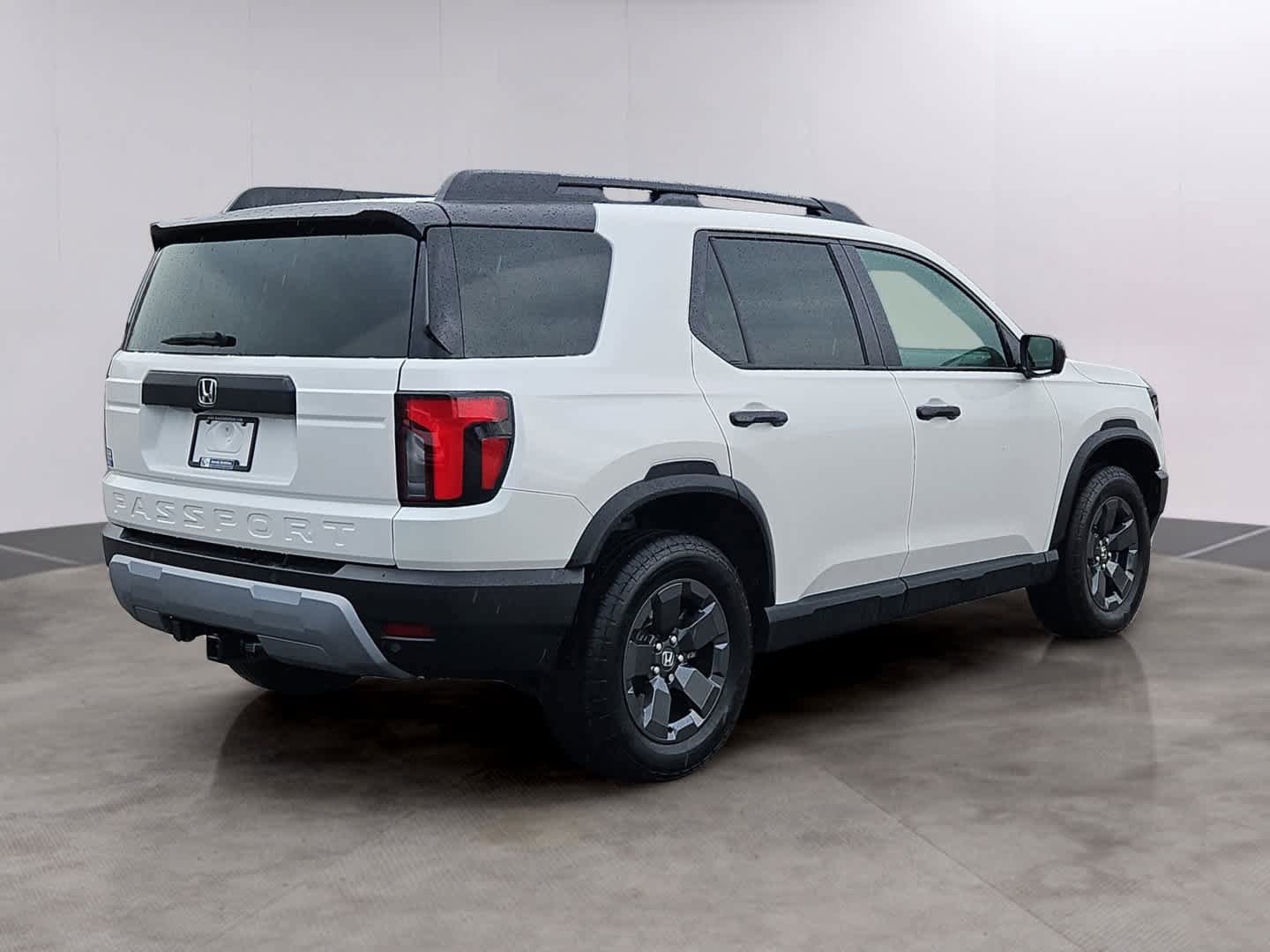 Certified 2026 Honda Passport RTL image 2