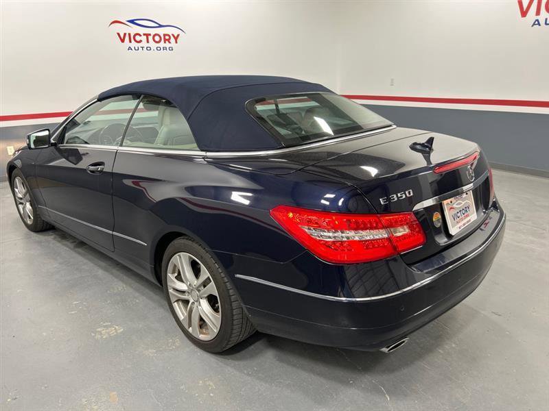 Used 2011 Mercedes-Benz E 350 Cabriolet image 18