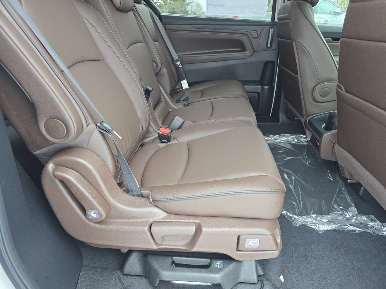 New 2026 Honda Odyssey Touring image 22