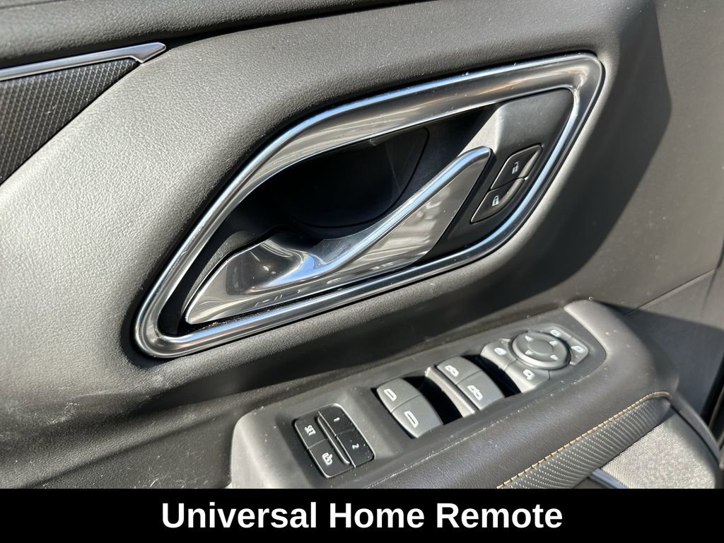 Used 2021 GMC Yukon AT4 w/ AT4 Premium Plus Package image 18