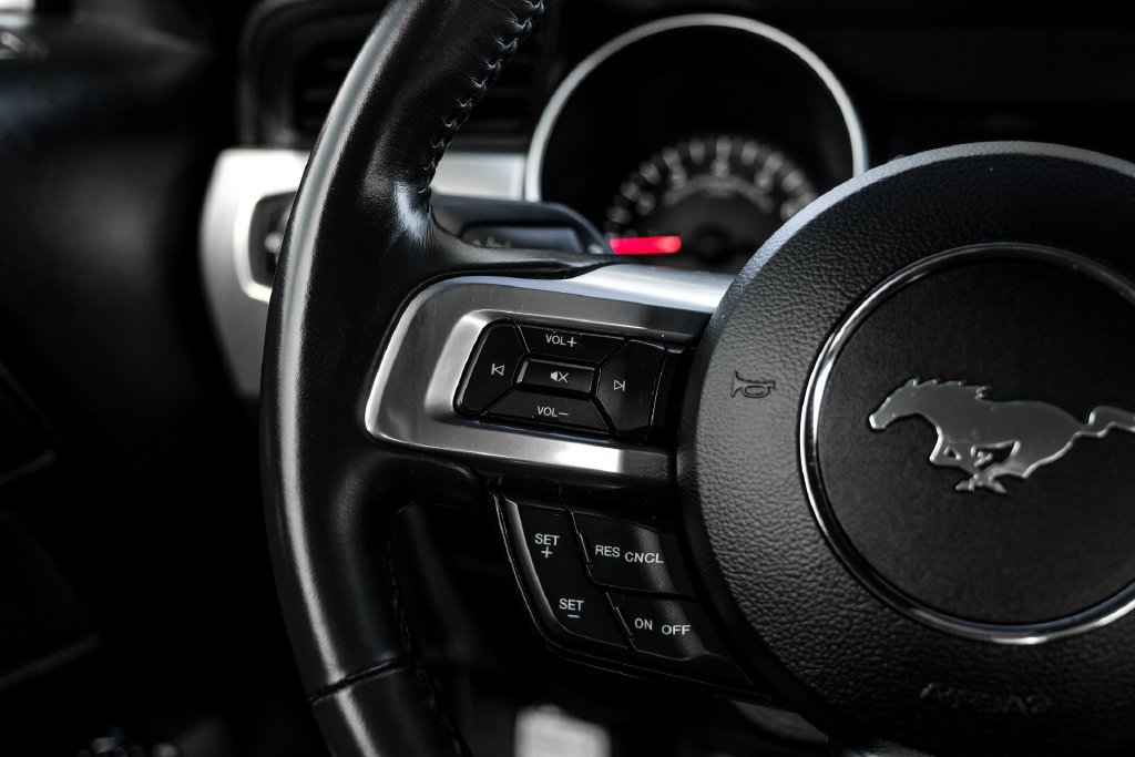 Used 2023 Ford Mustang GT RWD image 12