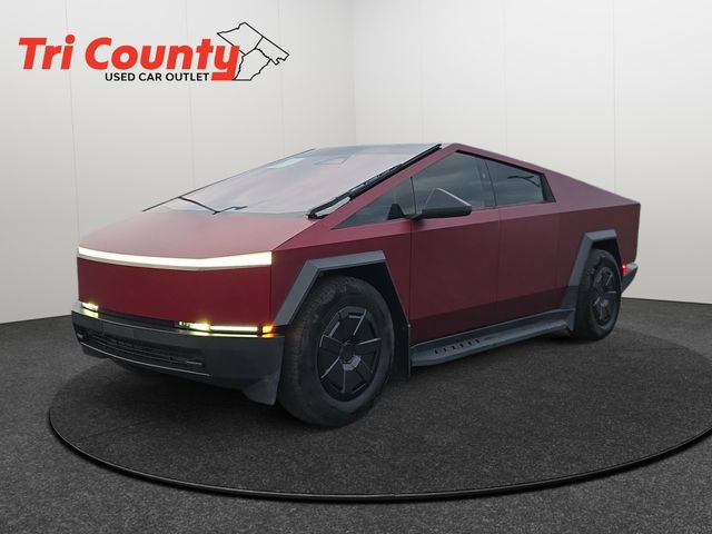 Used 2024 Tesla Cybertruck AWD Crew Cab image 3