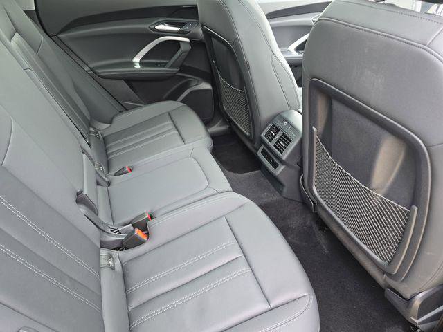 Certified 2025 Audi Q5 Premium w/ Convenience Package AWD/4WD image 13