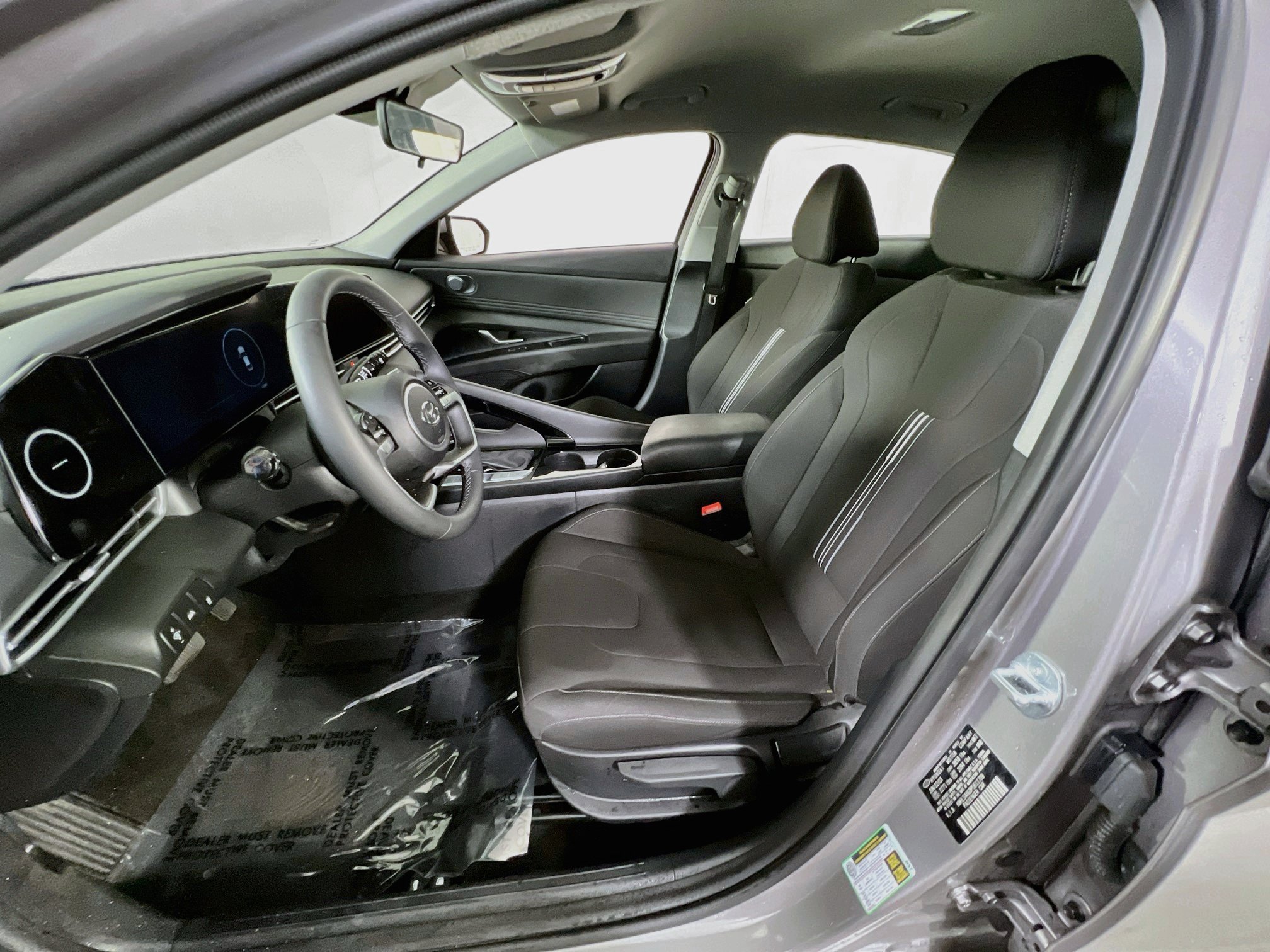 Used 2023 Hyundai Elantra SEL w/ Convenience Package FWD image 20