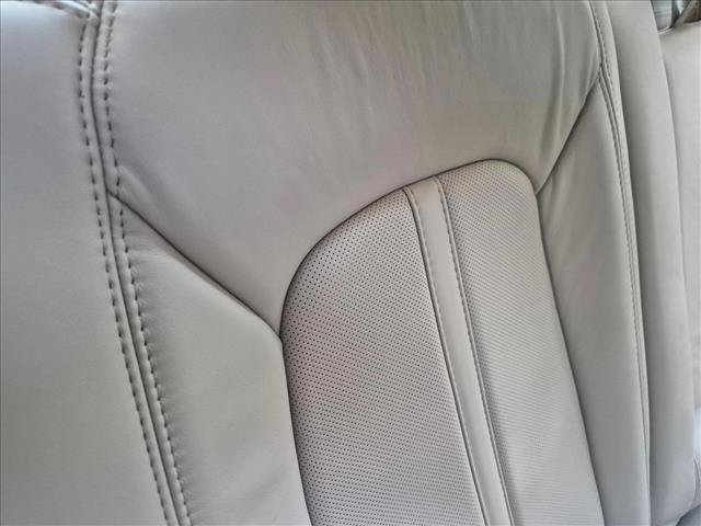 Used 2020 Lincoln MKZ Reserve FWD image 17