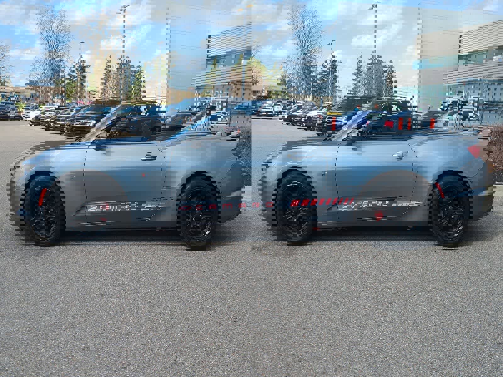 Used 2020 Chevrolet Camaro LT image 5