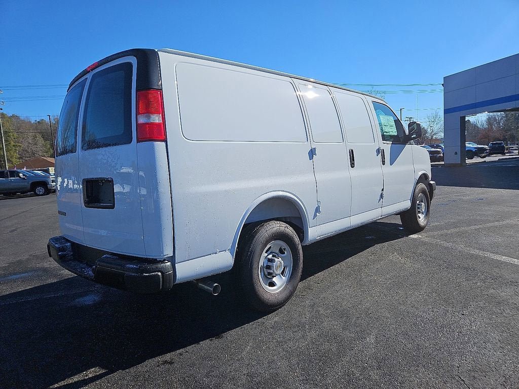 New 2025 Chevrolet Express 2500 w/ Driver Convenience Package RWD image 4