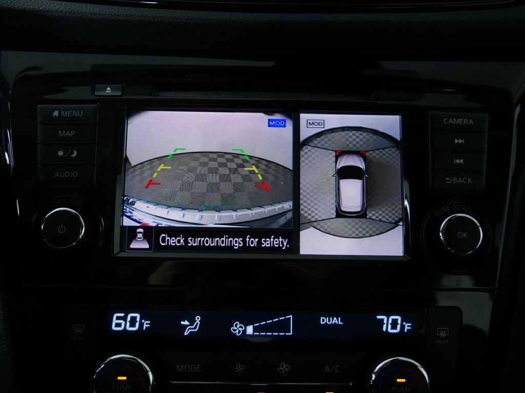 Used 2020 Nissan Rogue Sport SL FWD image 34