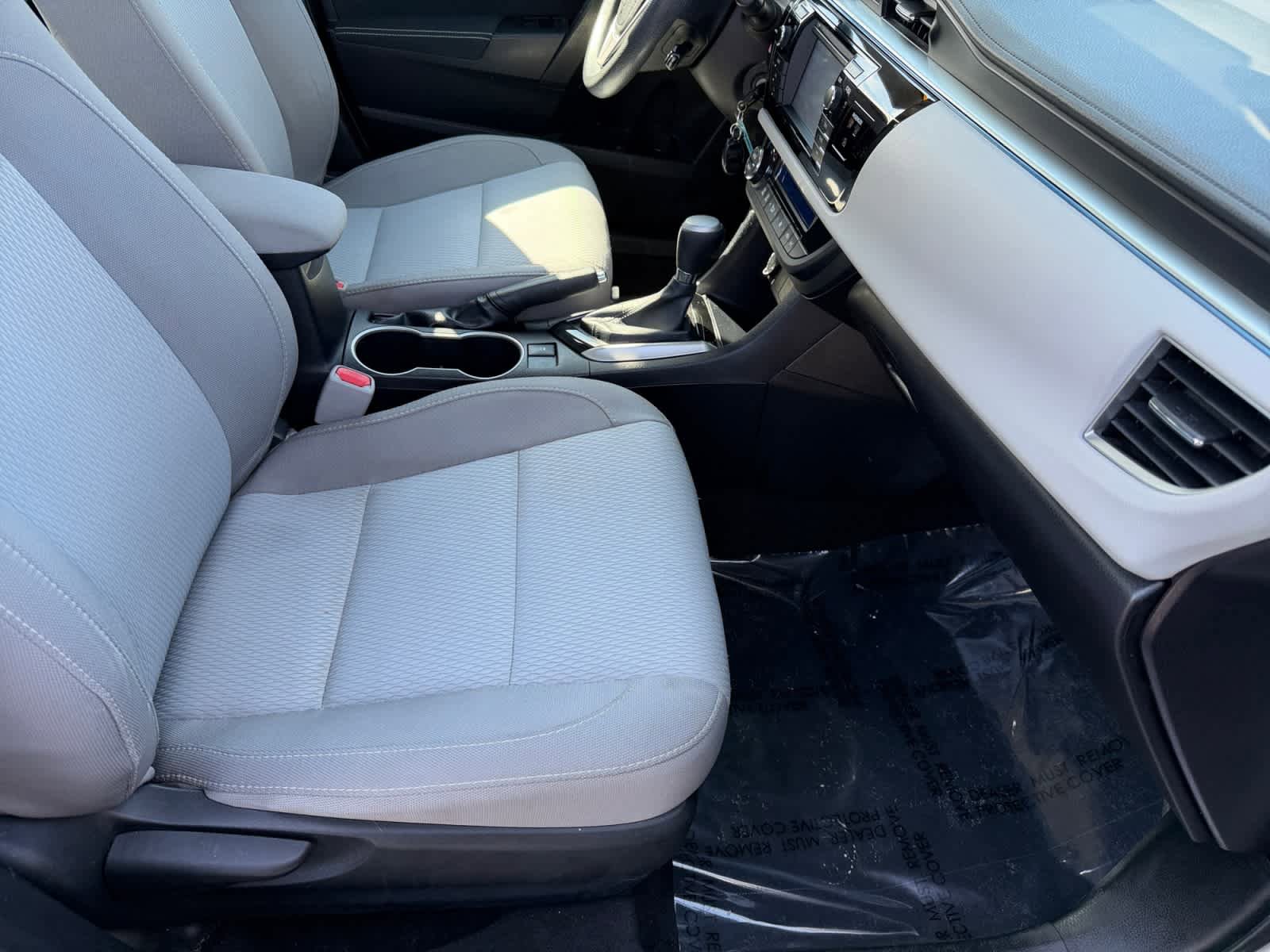 Used 2016 Toyota Corolla LE FWD image 20