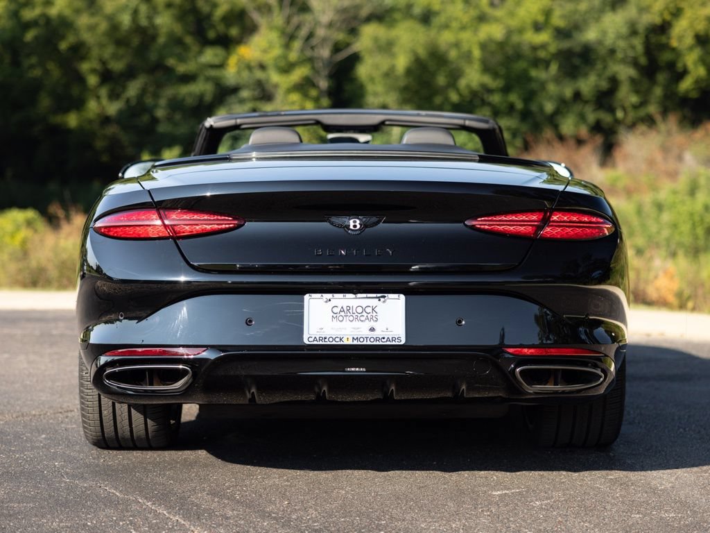Used 2025 Bentley Continental GTC AWD/4WD image 10