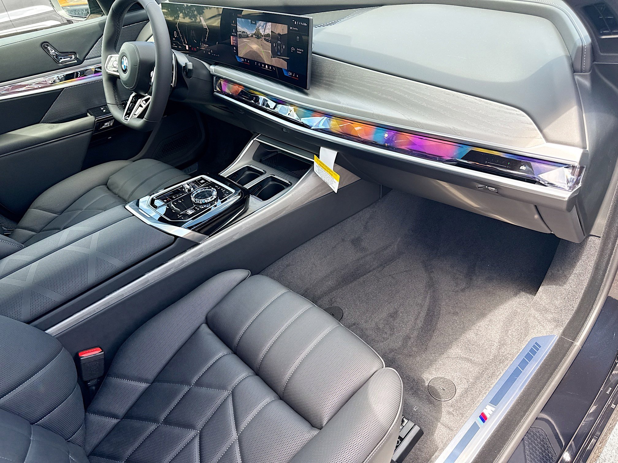 New 2026 BMW 760i xDrive w/ Executive Package image 14