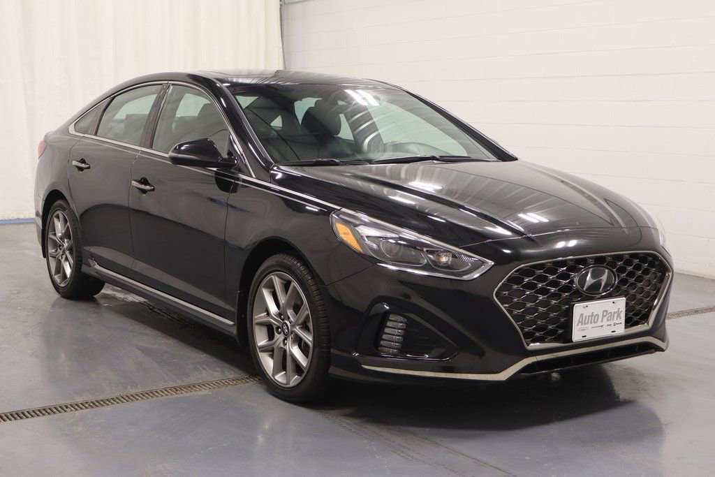 Used 2018 Hyundai Sonata Limited image 2