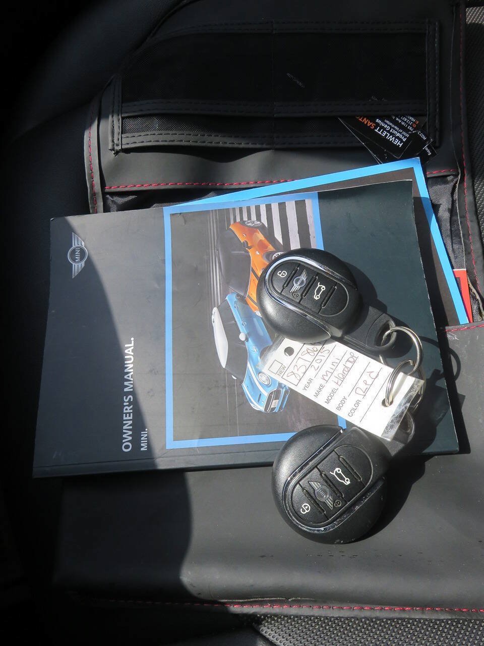 Used 2015 MINI Cooper 4-Door Hardtop FWD image 37