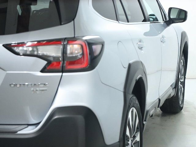 Certified 2023 Subaru Outback Limited XT image 45