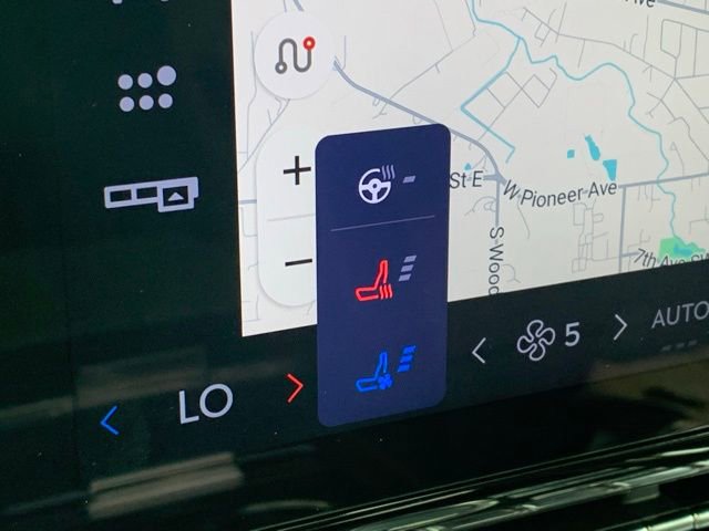 New 2025 Lincoln Nautilus Reserve image 23