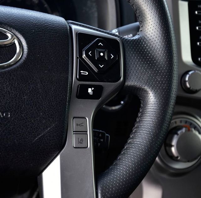 Certified 2024 Toyota 4Runner SR5 AWD/4WD image 17