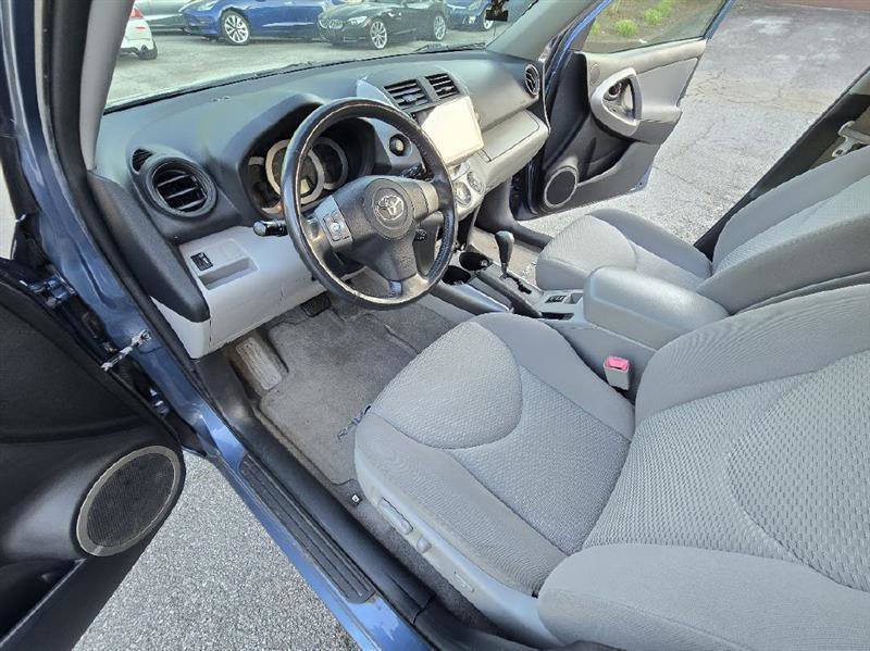 Used 2008 Toyota RAV4 Limited AWD/4WD image 23