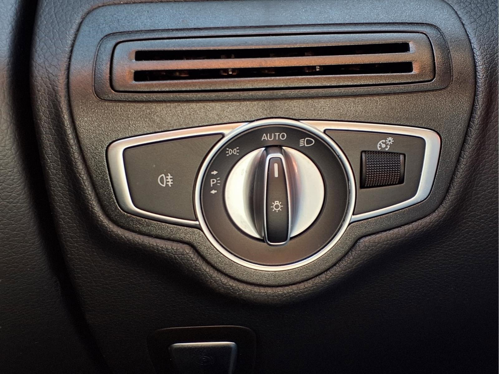 Used 2020 Mercedes-Benz GLC 63 AMG S image 23