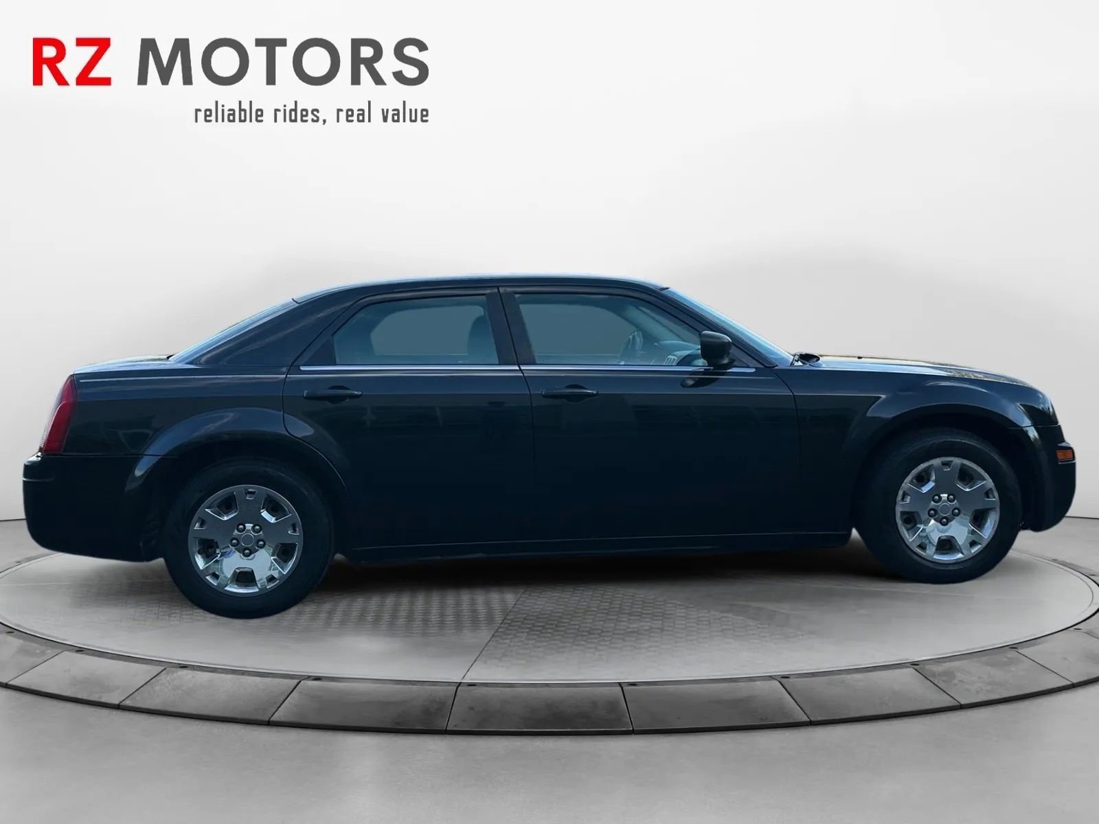 Used 2007 Chrysler 300 image 6
