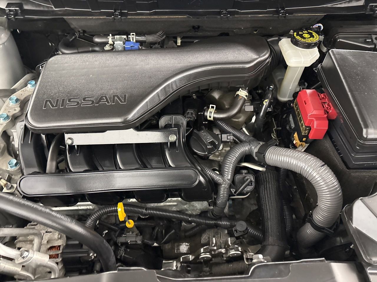 Used 2022 Nissan Rogue Sport S image 30