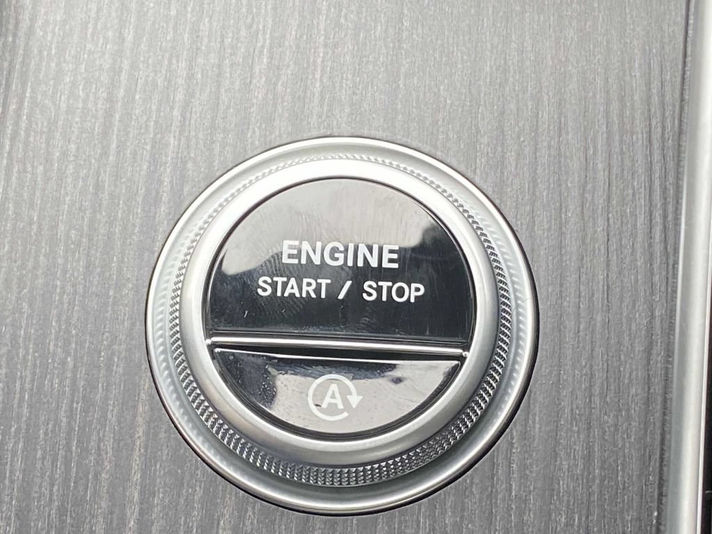 Certified 2025 Mercedes-Benz C 300 Sedan image 25