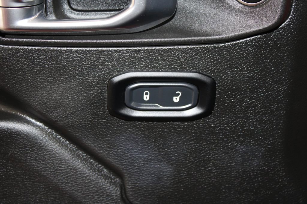 Used 2024 Jeep Wrangler Unlimited Rubicon 4xe image 44