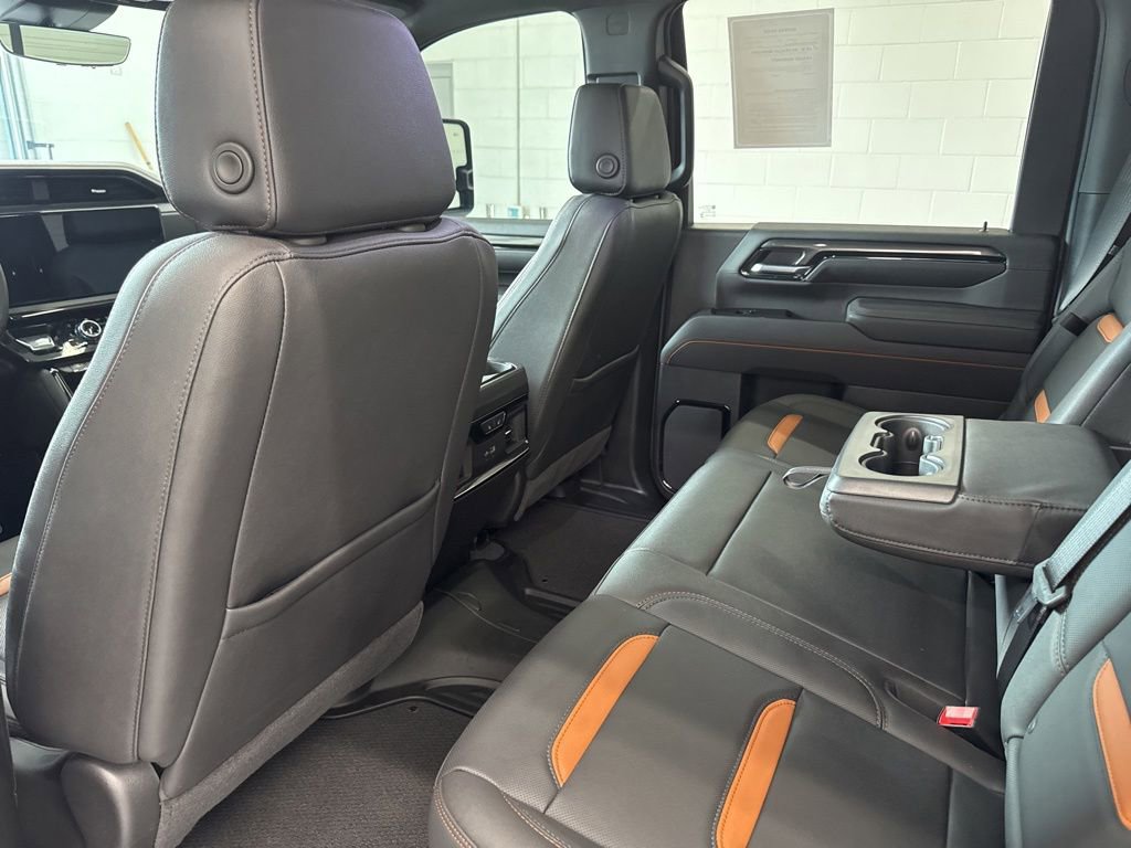 Used 2026 GMC Sierra 2500 AT4 w/ AT4 Premium Plus Package AWD/4WD image 14