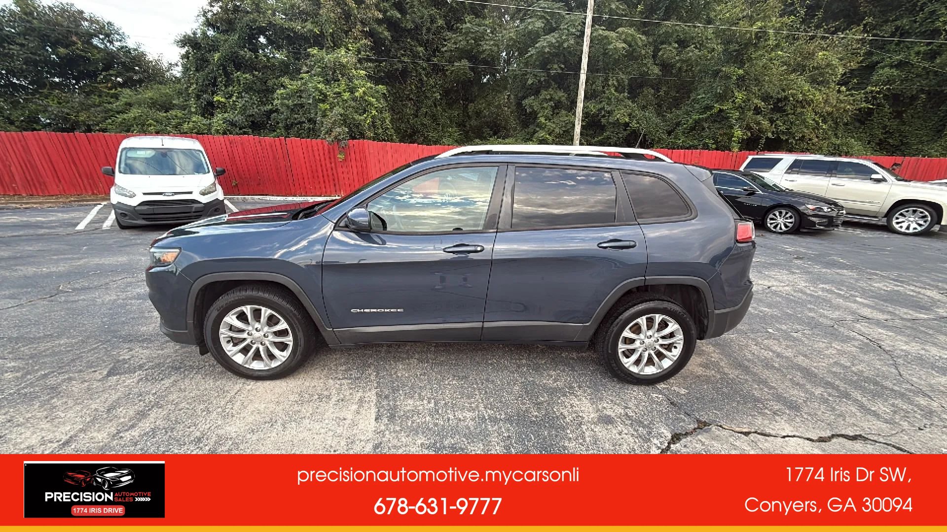 Used 2021 Jeep Cherokee Latitude FWD image 3