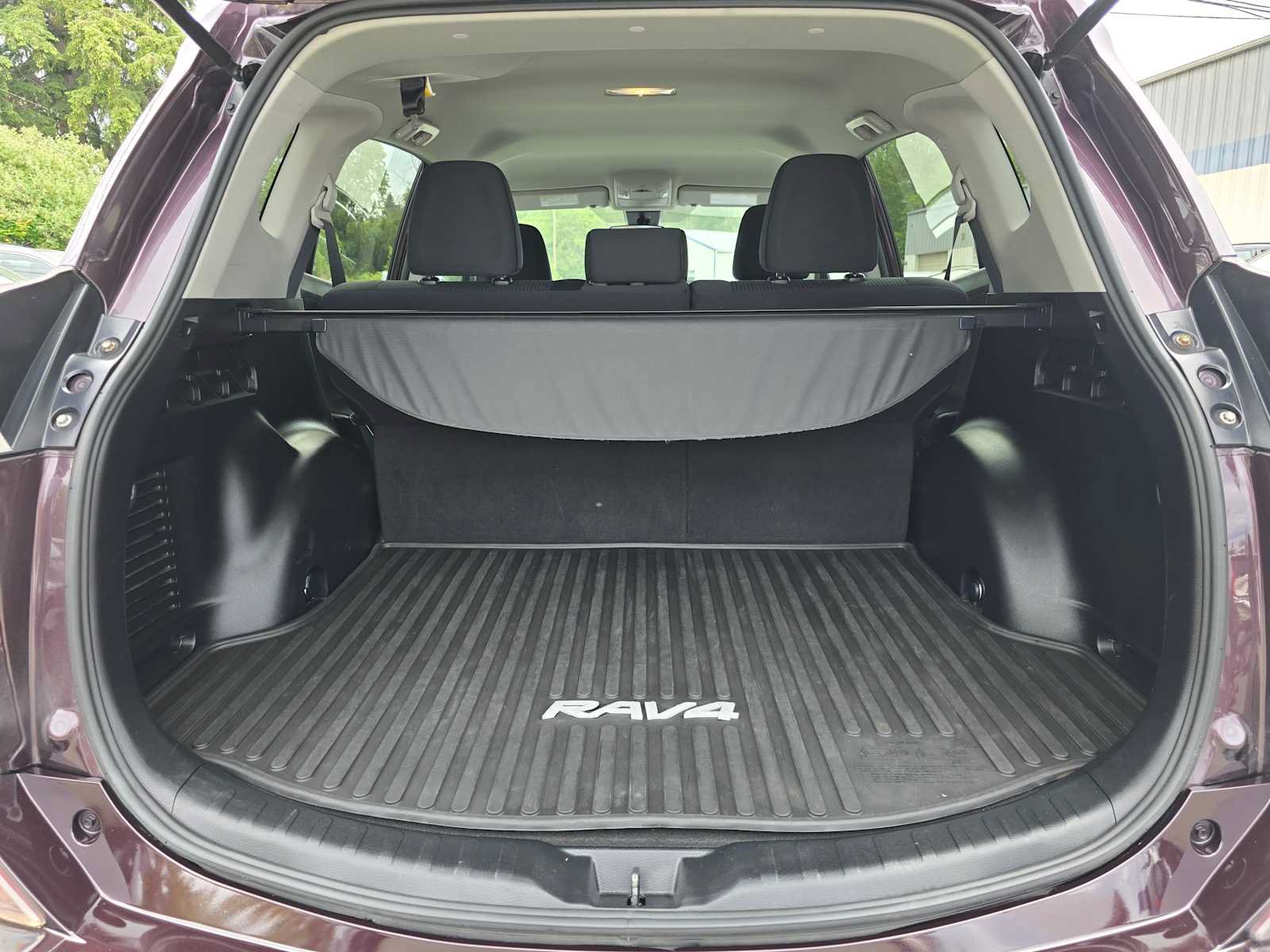 Used 2017 Toyota RAV4 LE w/ All Weather Liner Package AWD/4WD image 14