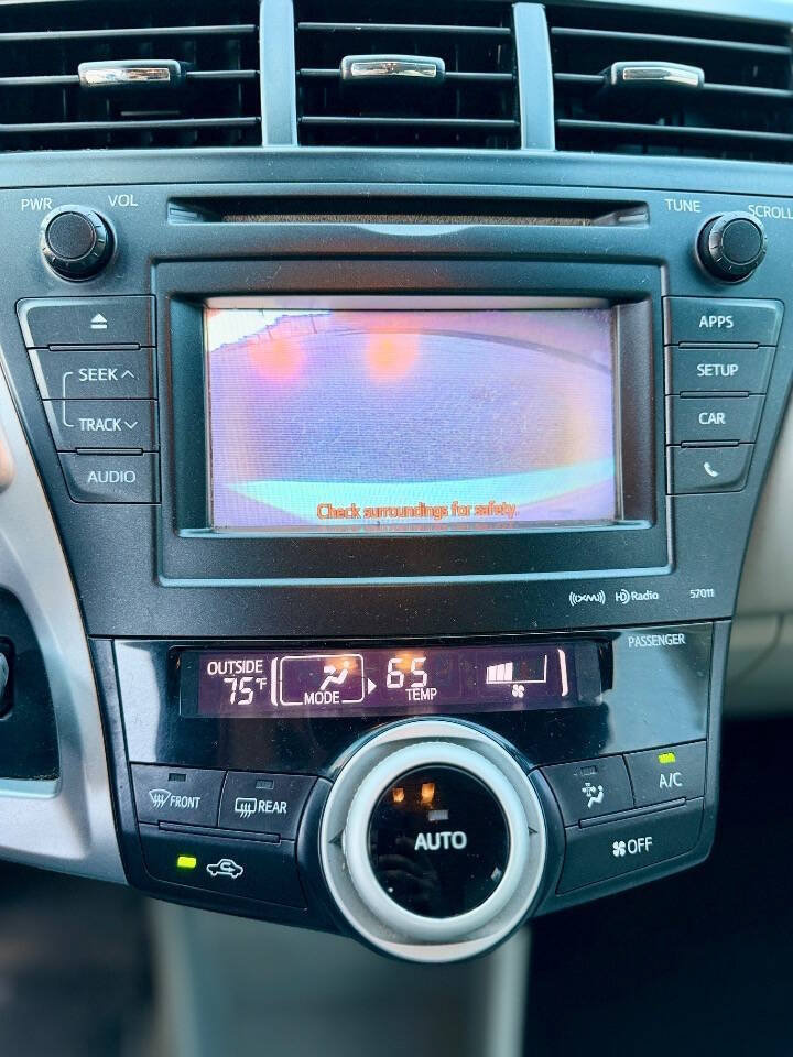 Used 2012 Toyota Prius V Three FWD image 25