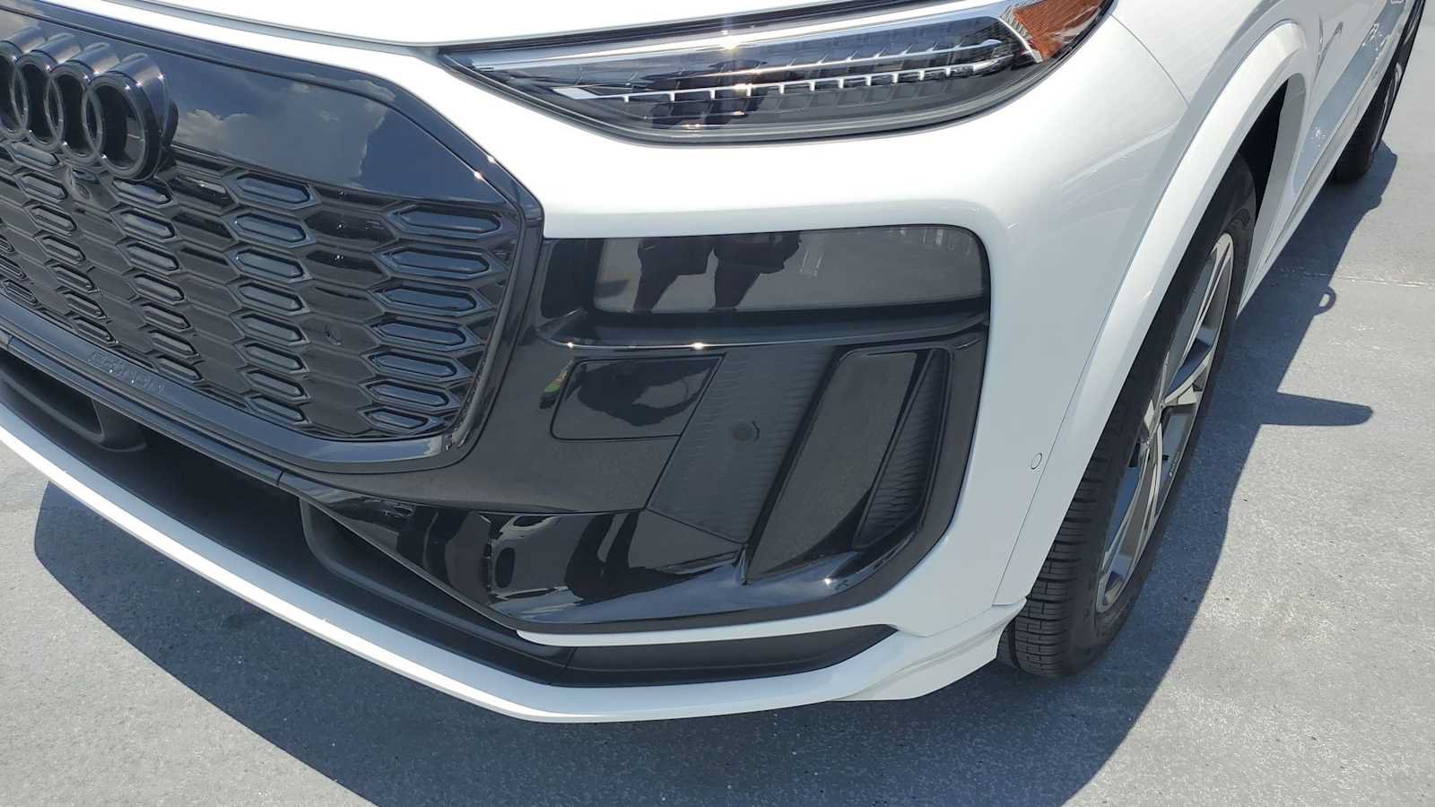 New 2027 Audi Q6 e-tron Premium Plus AWD/4WD image 10