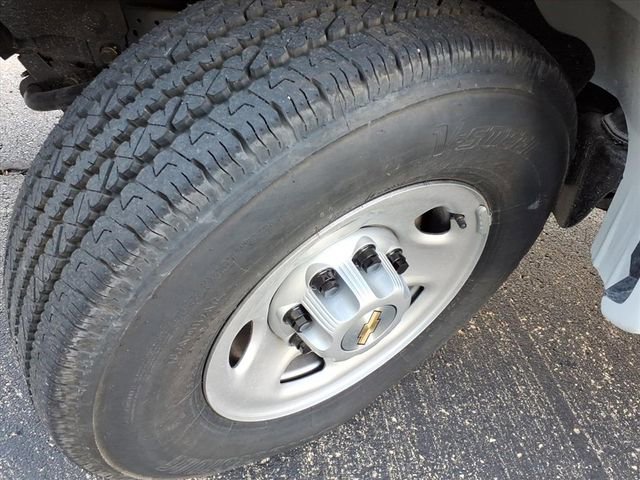 New 2025 Chevrolet Express 3500 w/ Power Convenience Package image 15