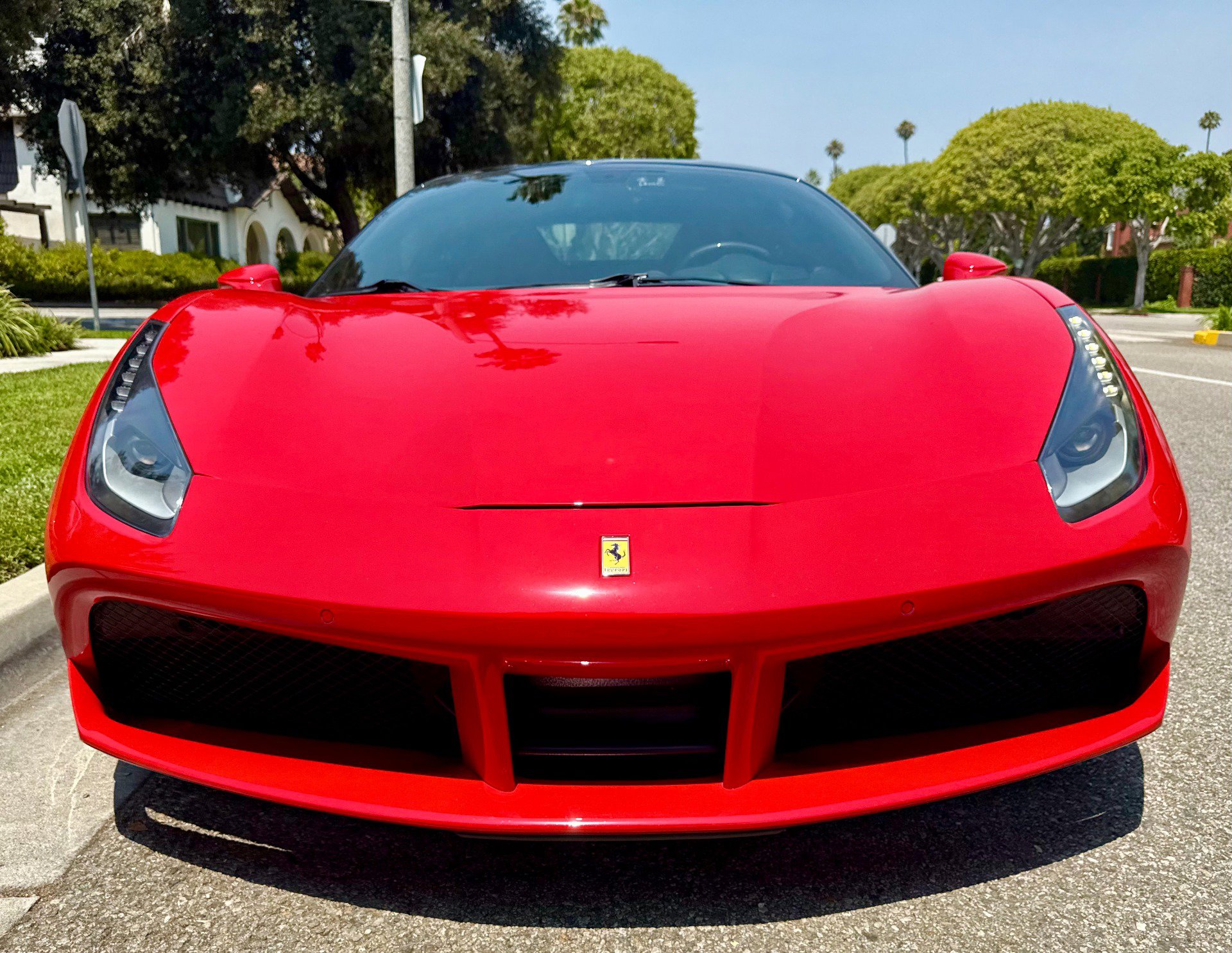 Used 2016 Ferrari 488 GTB image 92