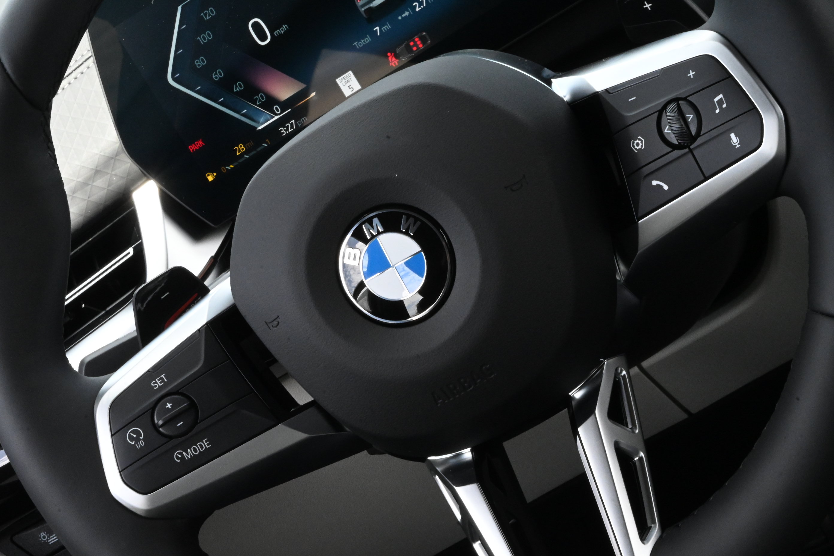 New 2026 BMW X2 xDrive28i w/ Technology Package AWD/4WD image 22