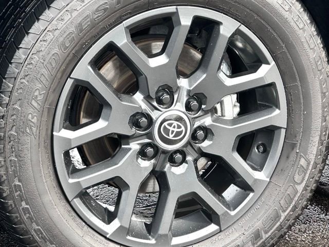 Used 2024 Toyota Sequoia Platinum image 15