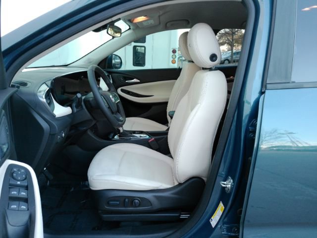 Used 2026 Buick Encore GX Sport Touring w/ Comfort Package image 14