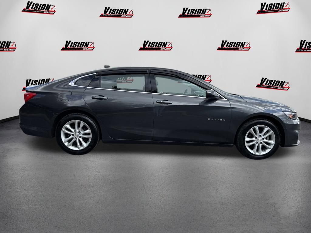 Used 2017 Chevrolet Malibu LT FWD image 4
