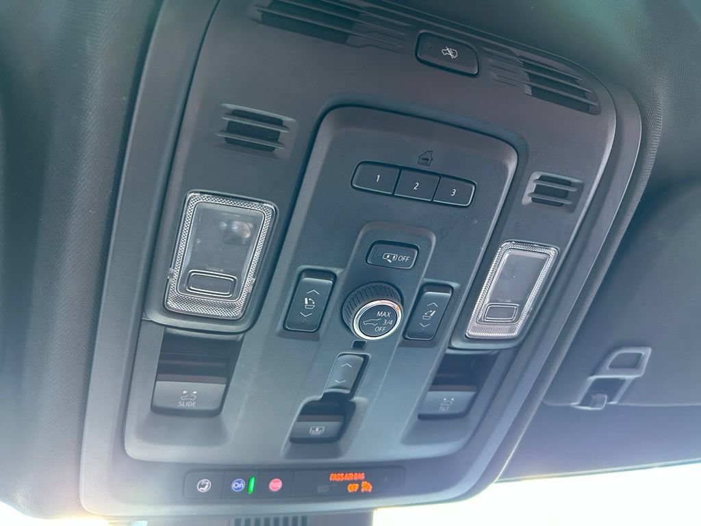 Used 2023 GMC Yukon XL Denali Ultimate AWD/4WD image 65