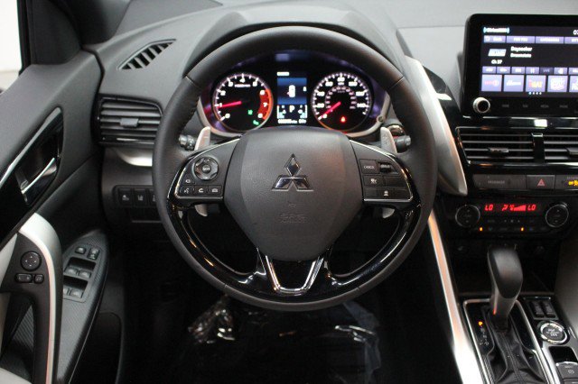 Used 2024 Mitsubishi Eclipse Cross SEL AWD/4WD image 25