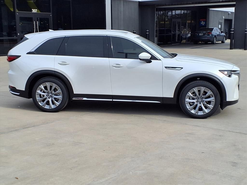 New 2026 MAZDA CX-90 3.3 Turbo w/ Premium Plus Pkg image 2