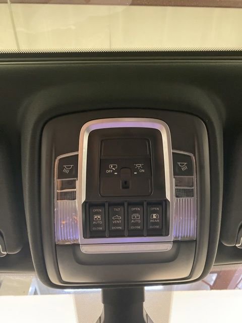 Used 2022 RAM 1500 Big Horn AWD/4WD image 19