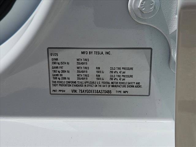 Used 2025 Tesla Model Y Long Range AWD/4WD image 23