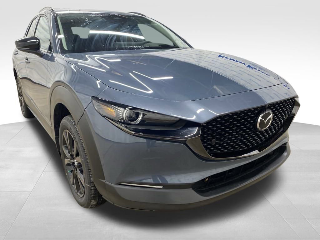 New 2025 MAZDA CX-30 2.5 Turbo w/ Premium Plus Pkg image 2