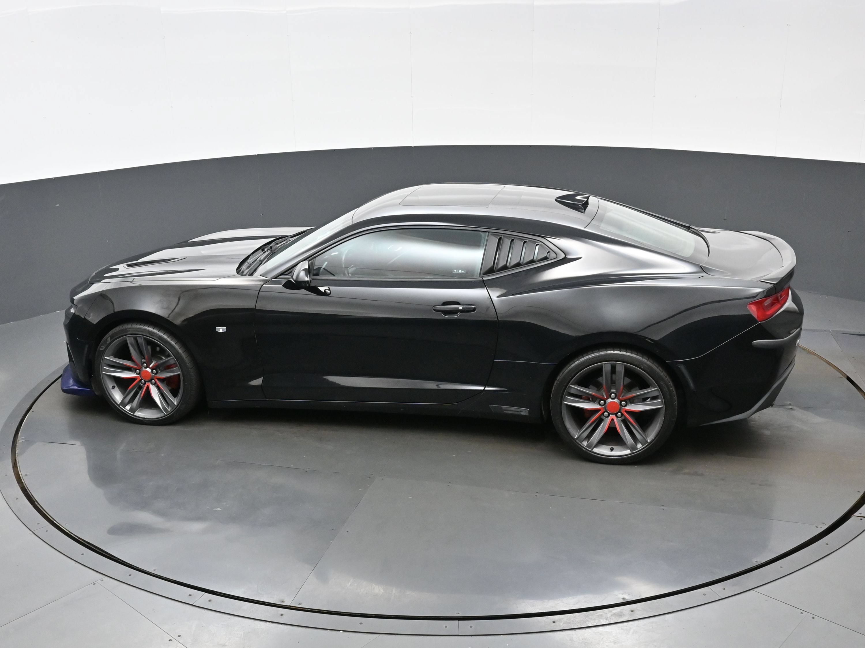 Used 2016 Chevrolet Camaro LT w/ RS Package RWD image 37